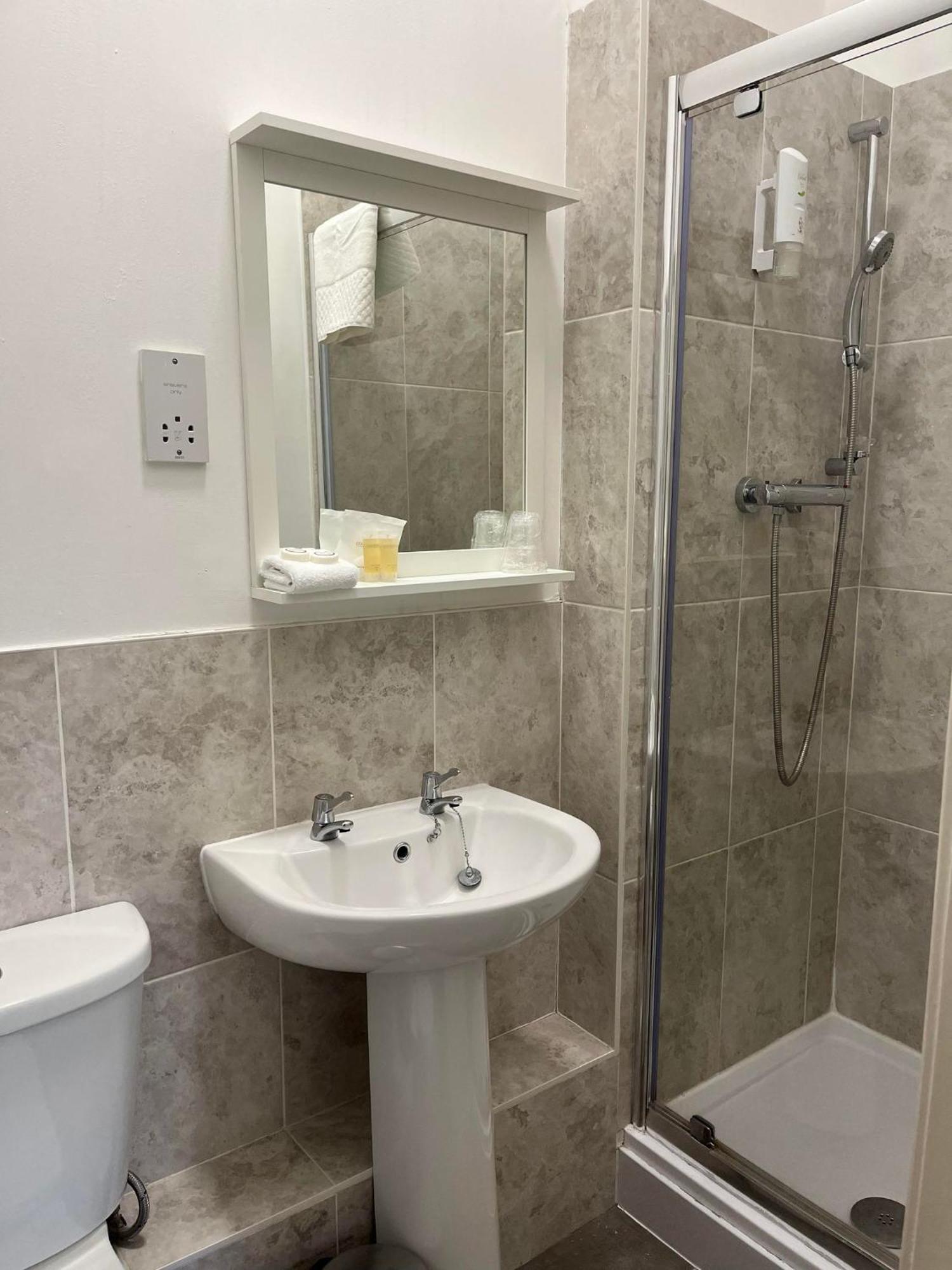 The Strathearn Hotel Dysart Luaran gambar